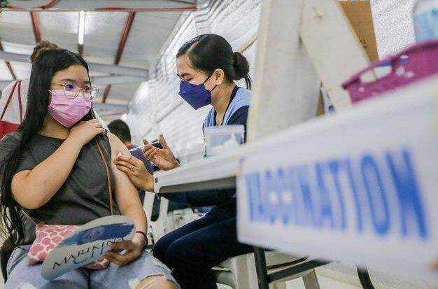 菲律宾孕妇接种疫苗.jpg